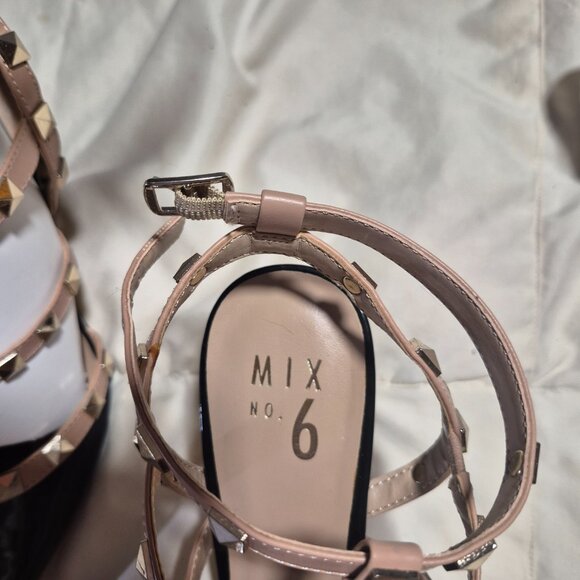 Stiletto heels - Picture 4 of 7